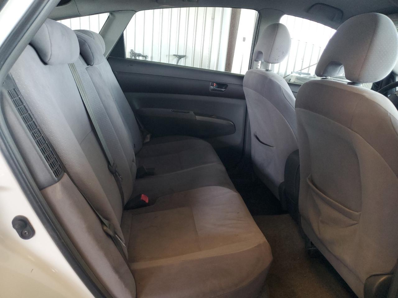 2004 TOYOTA PRIUS