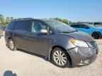 2012 TOYOTA SIENNA
