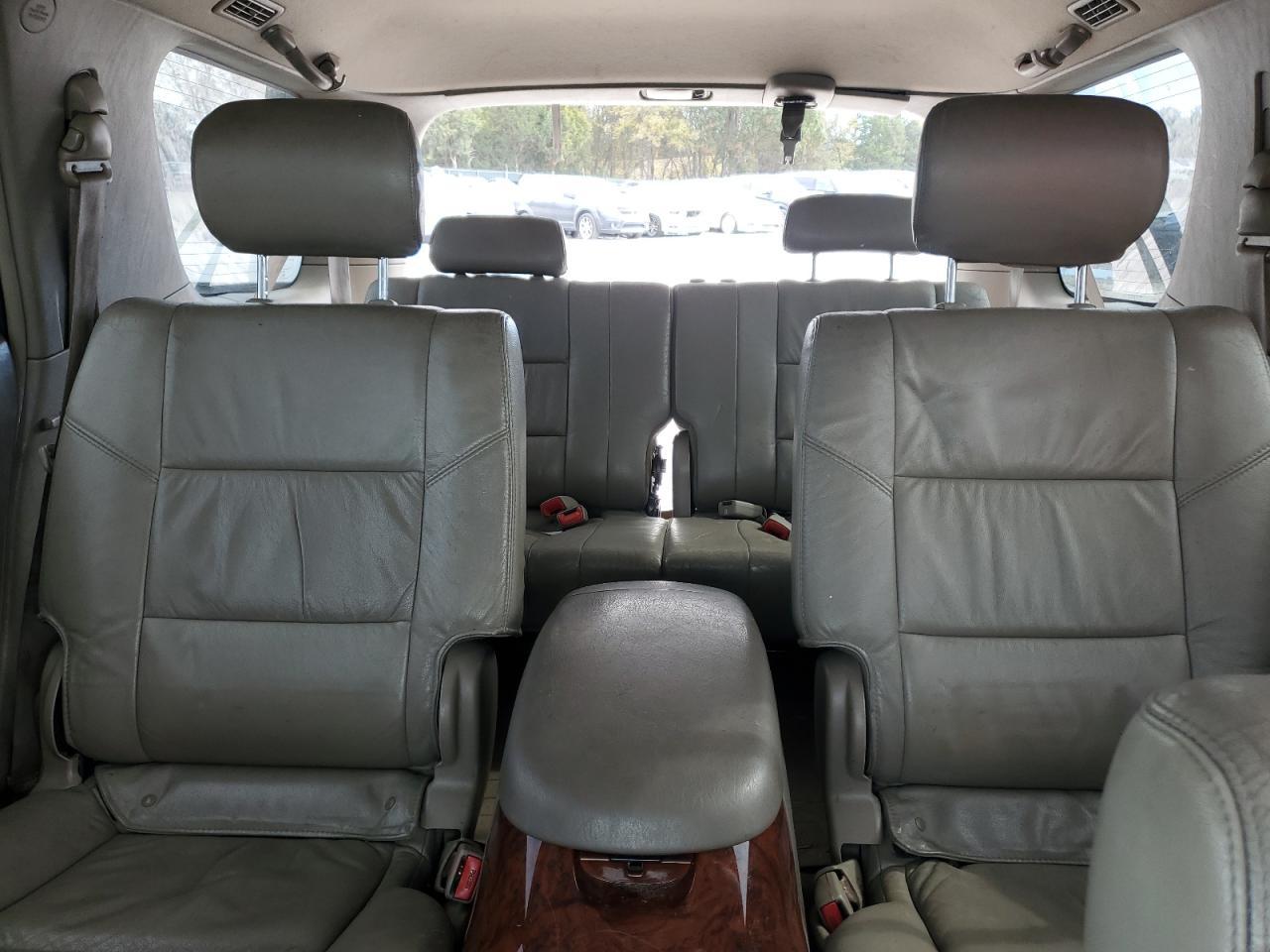 2006 TOYOTA Sequoia