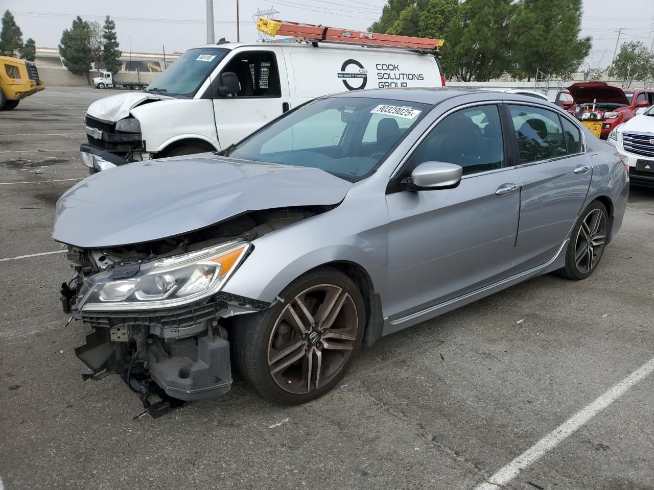 2017 HONDA ACCORD