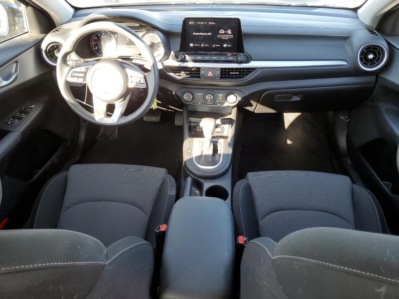 2023 KIA FORTE