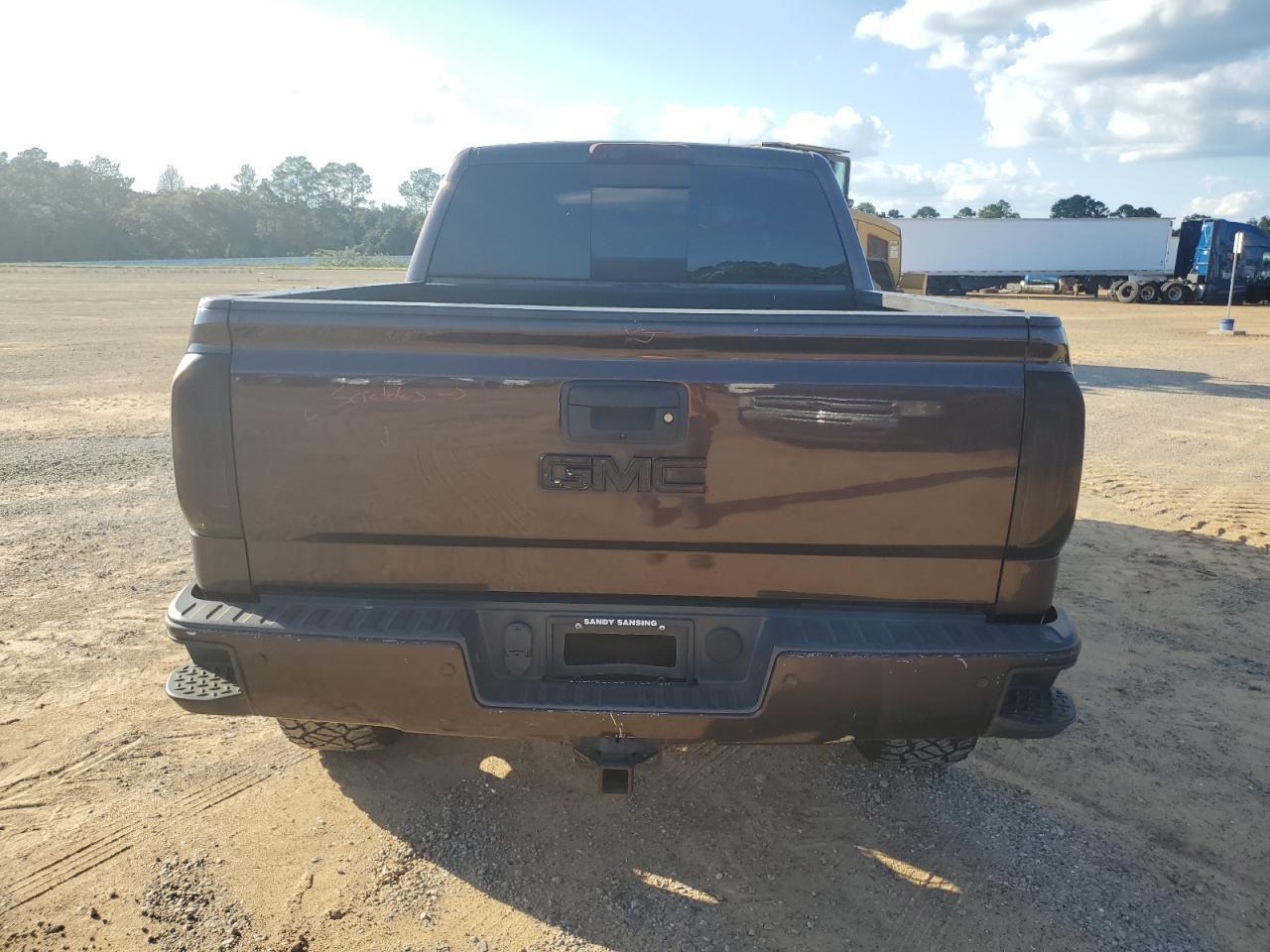 2016 GMC Sierra