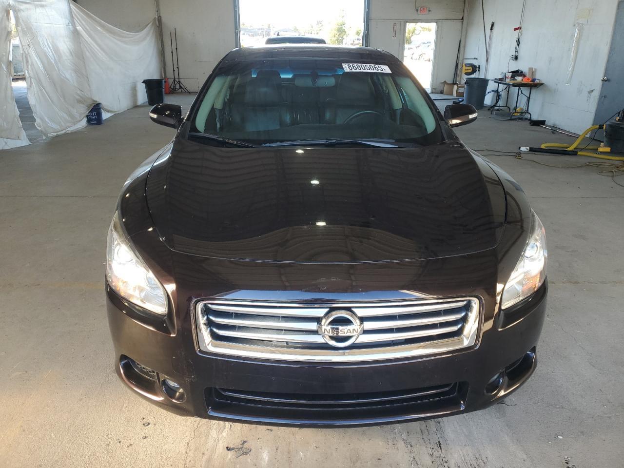 2014 NISSAN Maxima