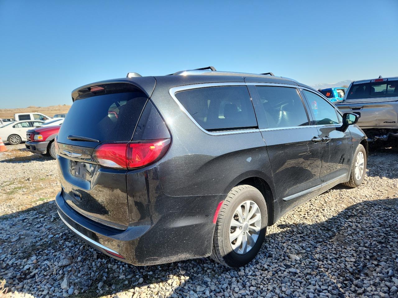 2019 CHRYSLER Pacifica