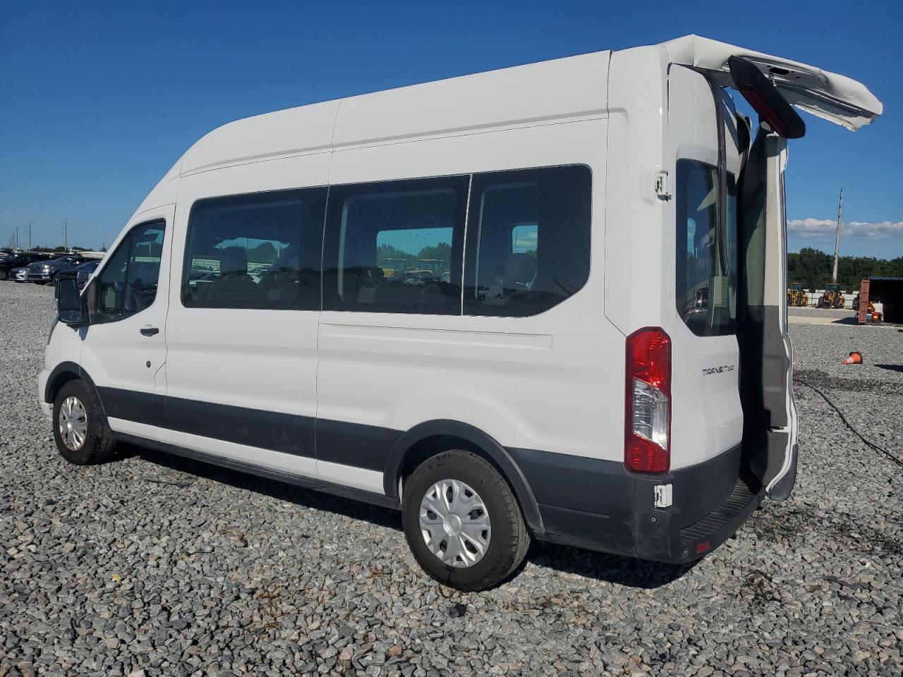 2023 FORD Transit