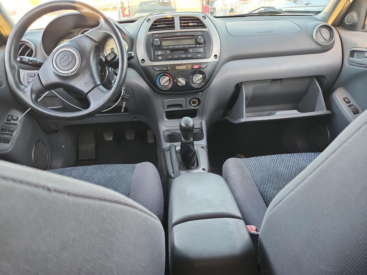 2003 TOYOTA RAV4