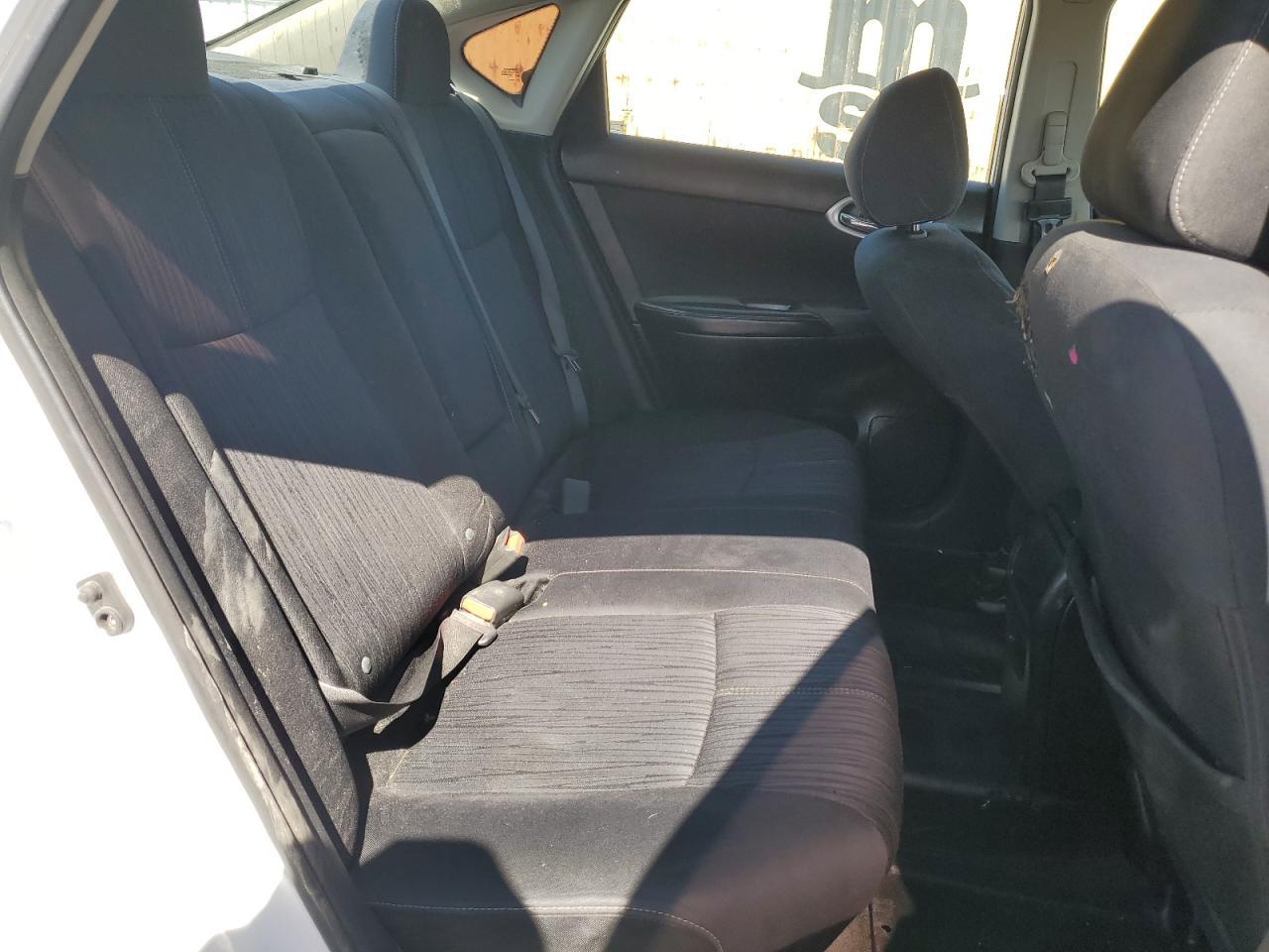2016 NISSAN SENTRA