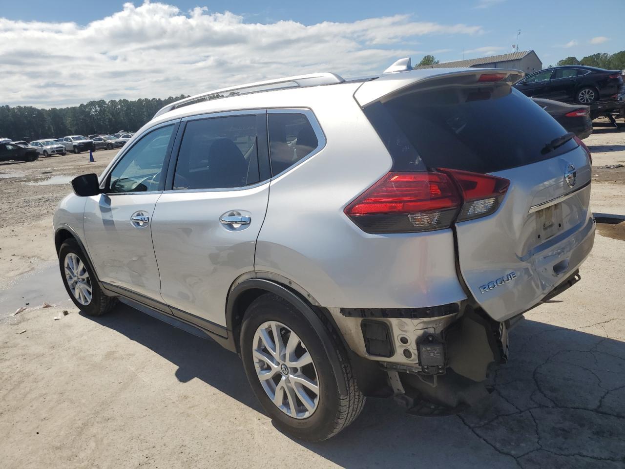 2017 NISSAN ROGUE