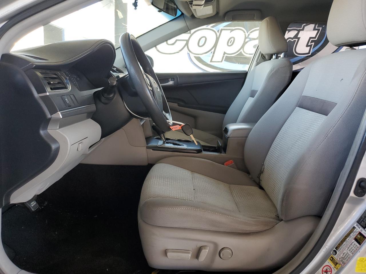 2012 TOYOTA CAMRY