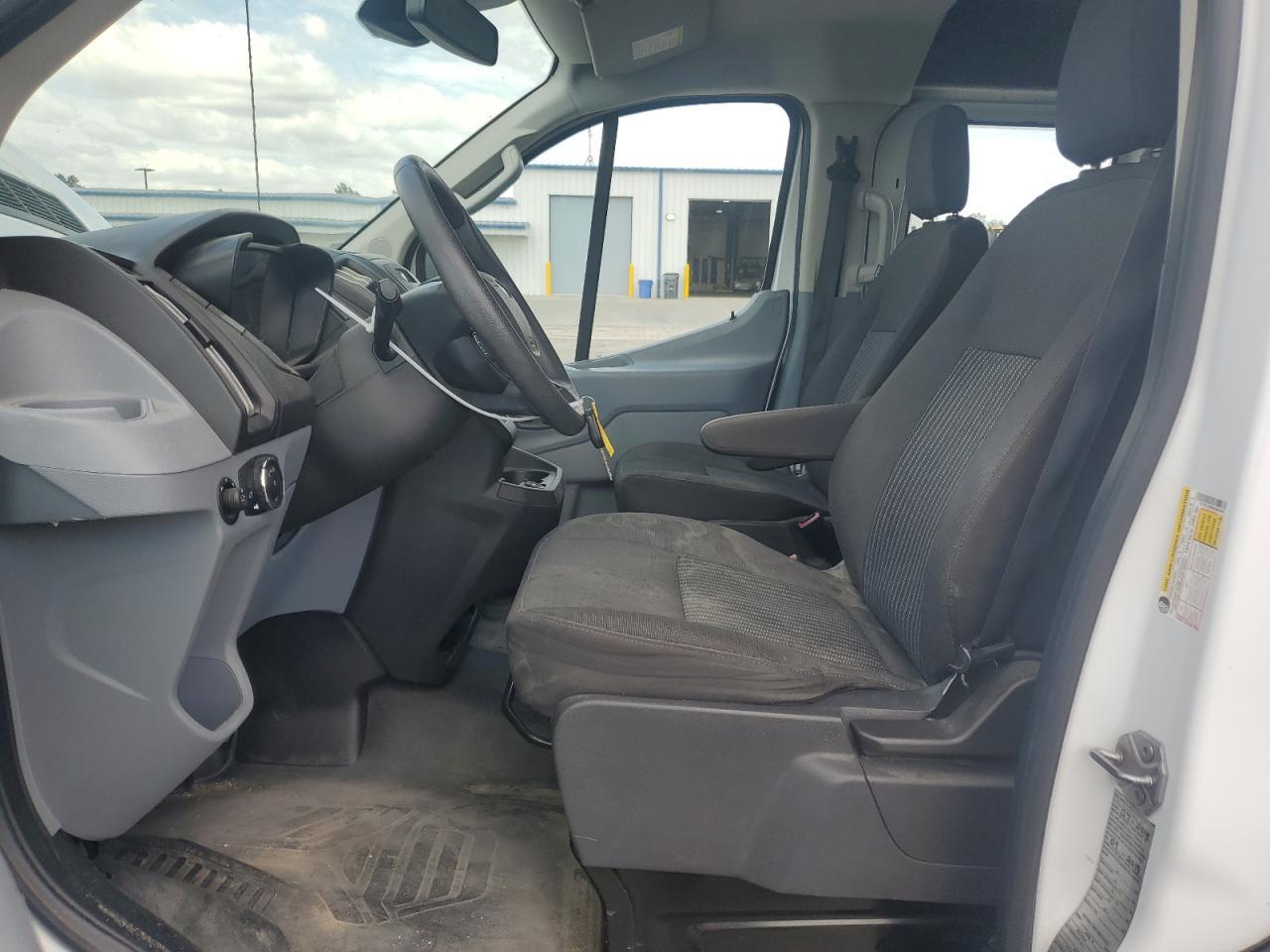 2019 FORD Transit