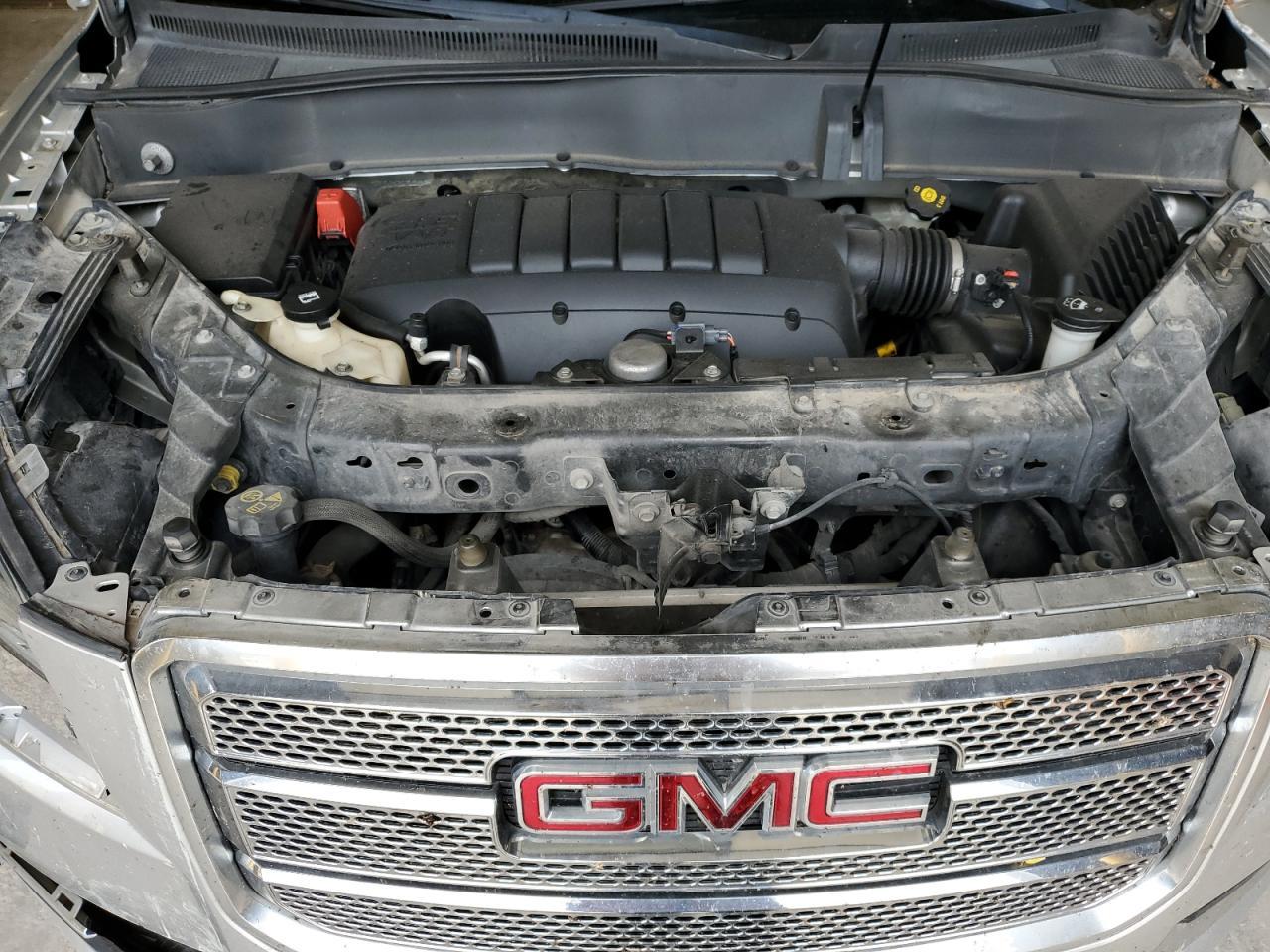 2013 GMC ACADIA