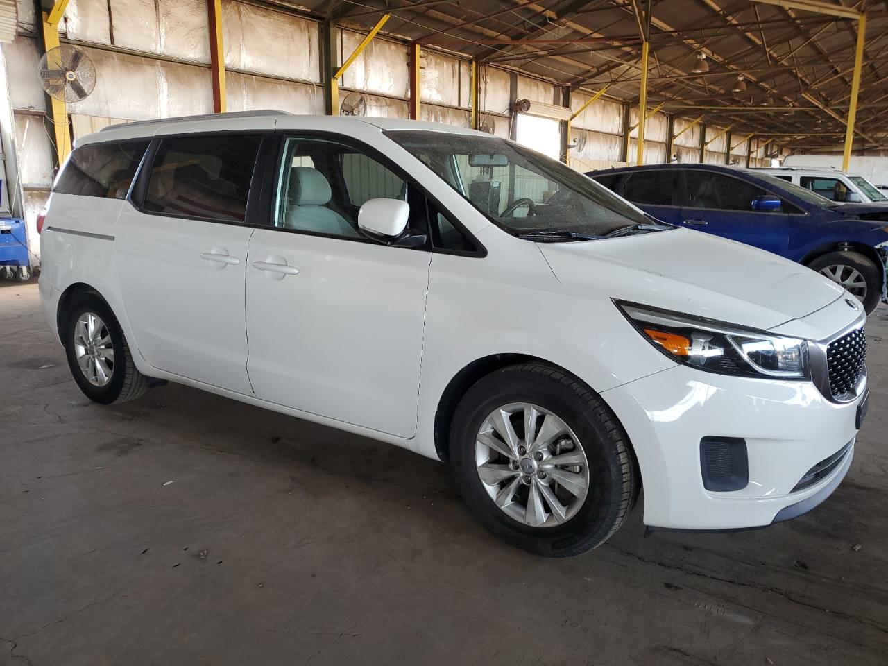 2015 KIA SEDONA