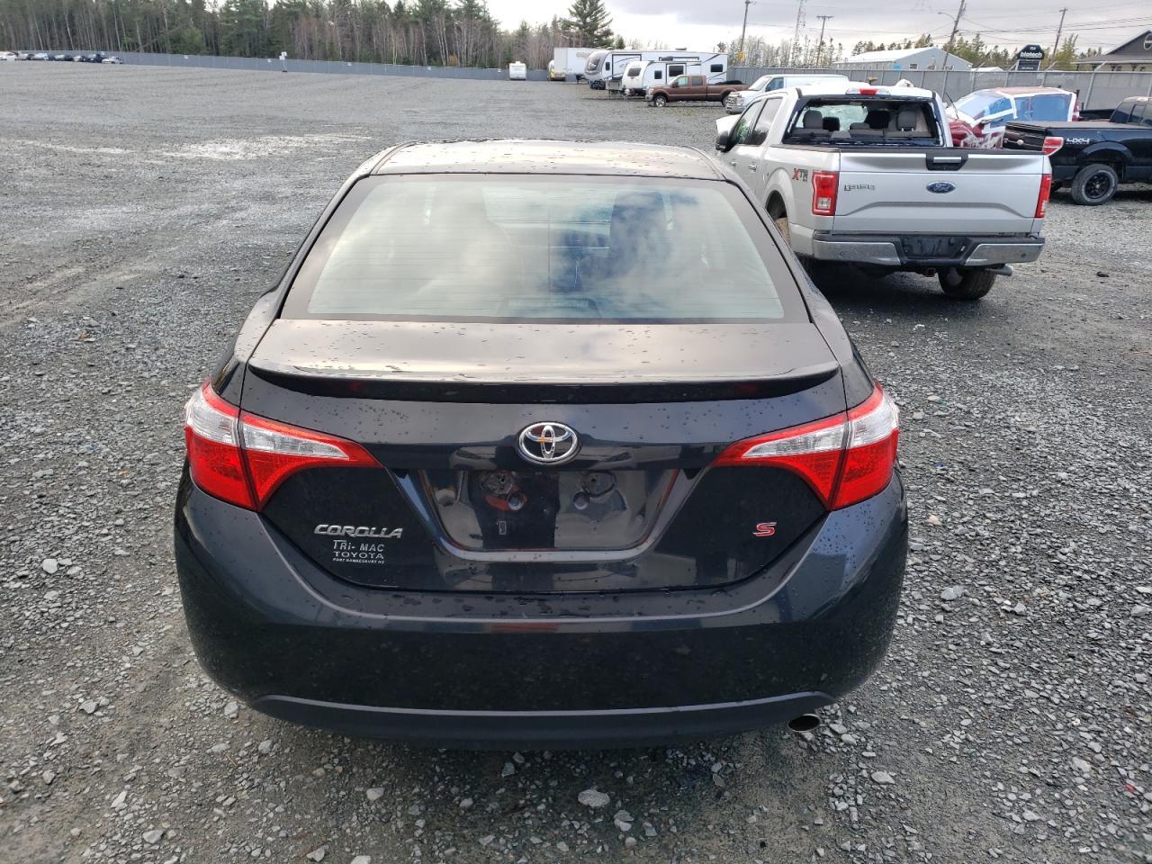 2015 TOYOTA COROLLA