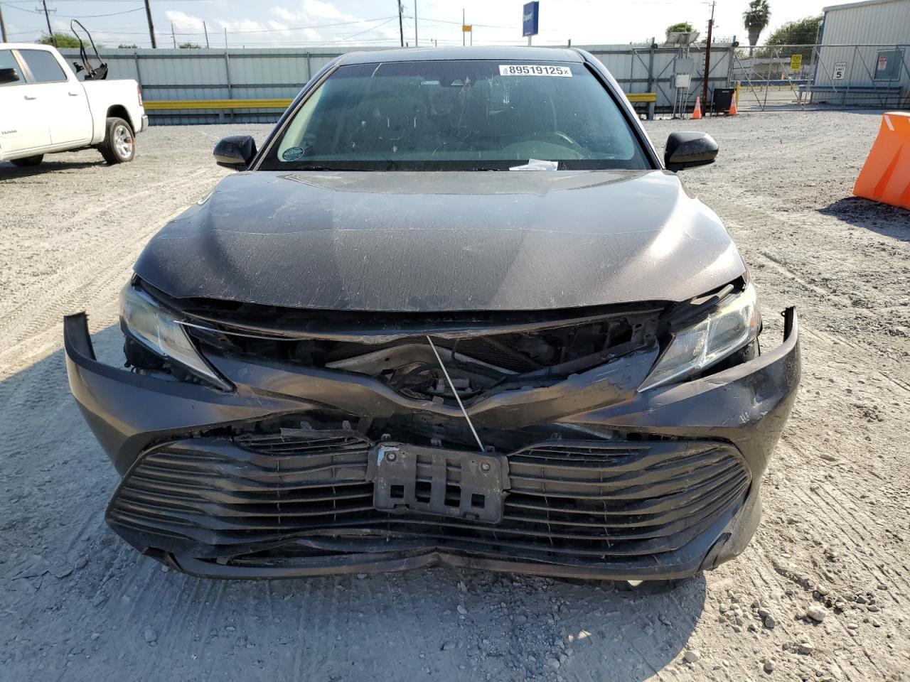2018 TOYOTA CAMRY