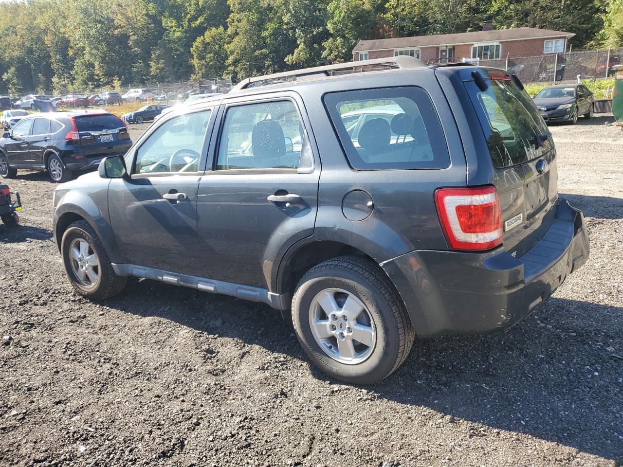 2009 FORD ESCAPE