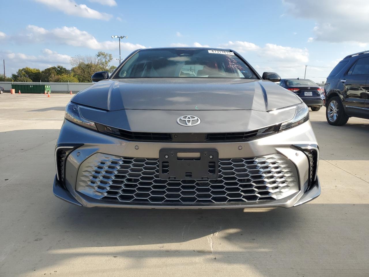 2025 TOYOTA CAMRY