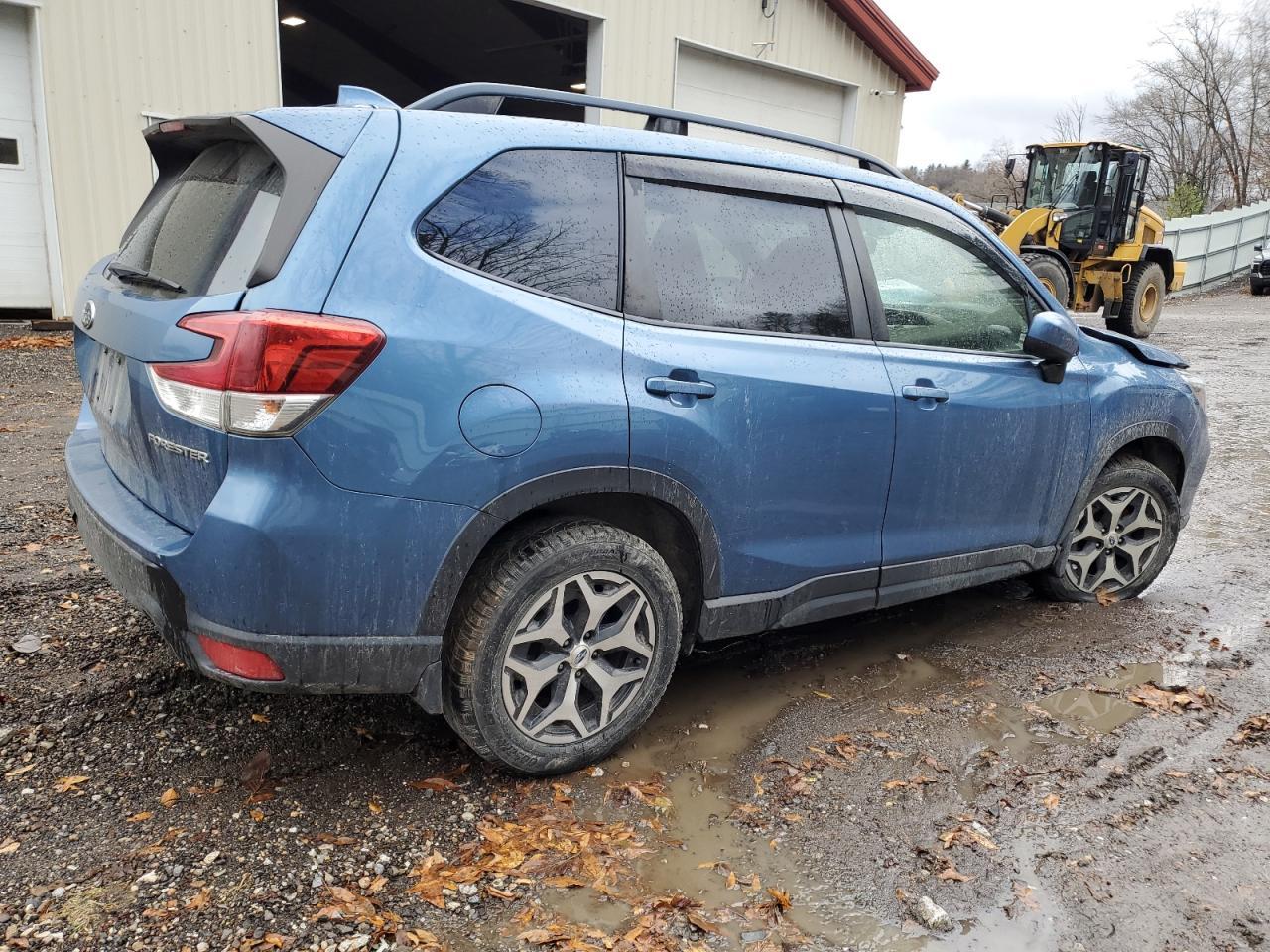2019 SUBARU FORESTER