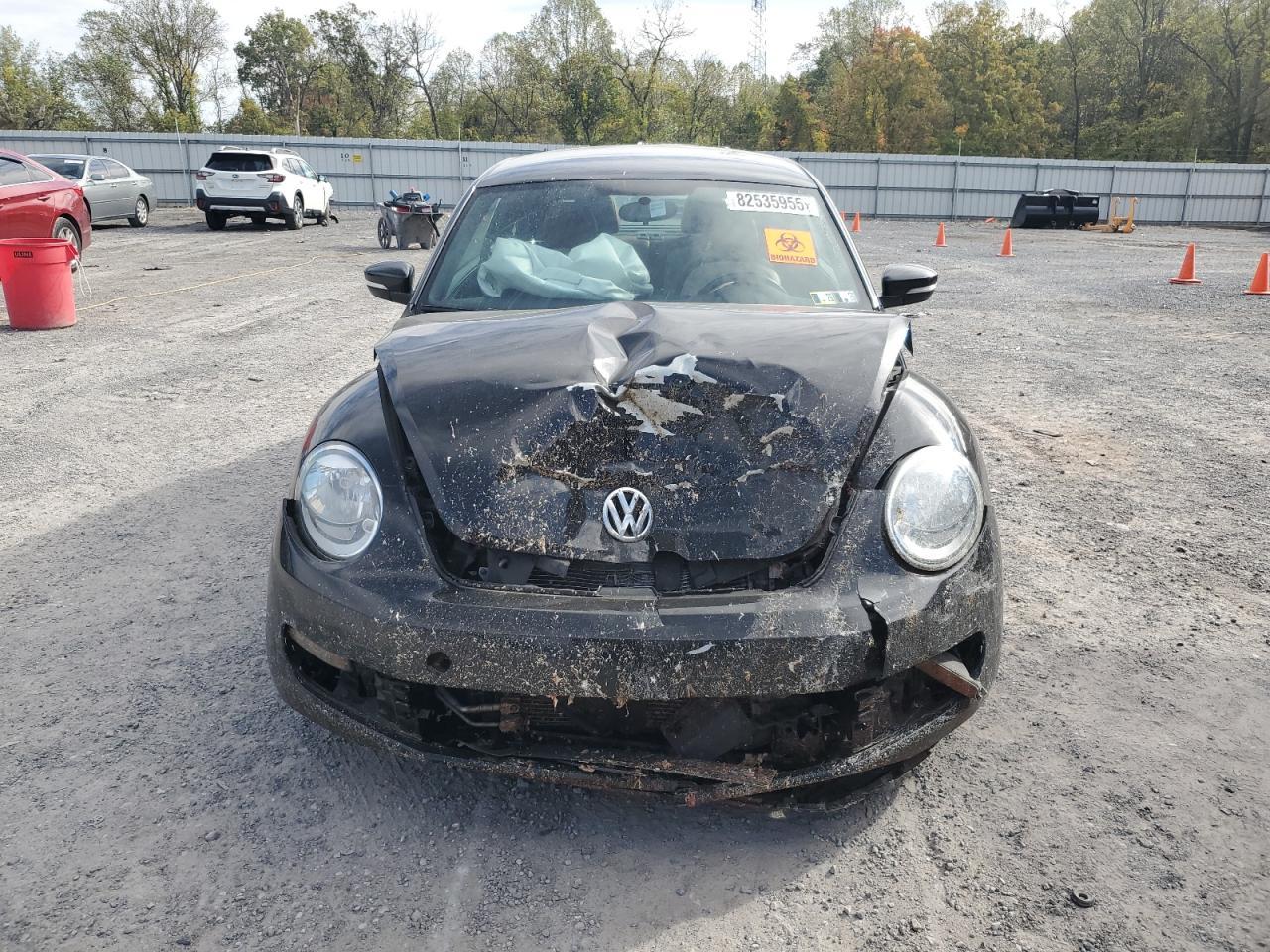 2015 VOLKSWAGEN Beetle