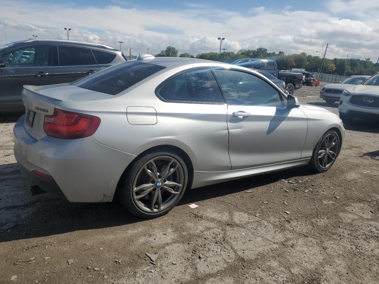 2015 BMW M235i