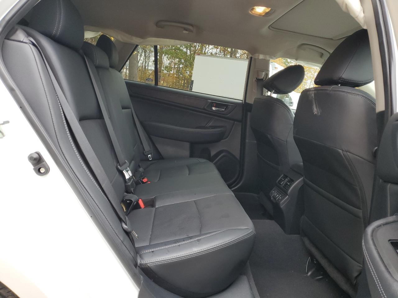 2019 SUBARU Outback