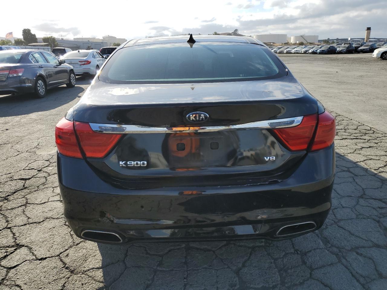 2015 KIA K900