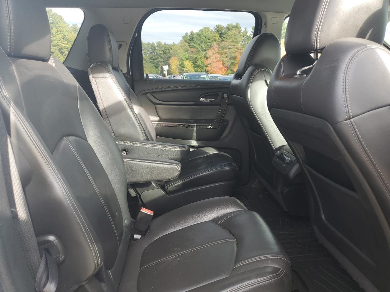 2016 GMC ACADIA