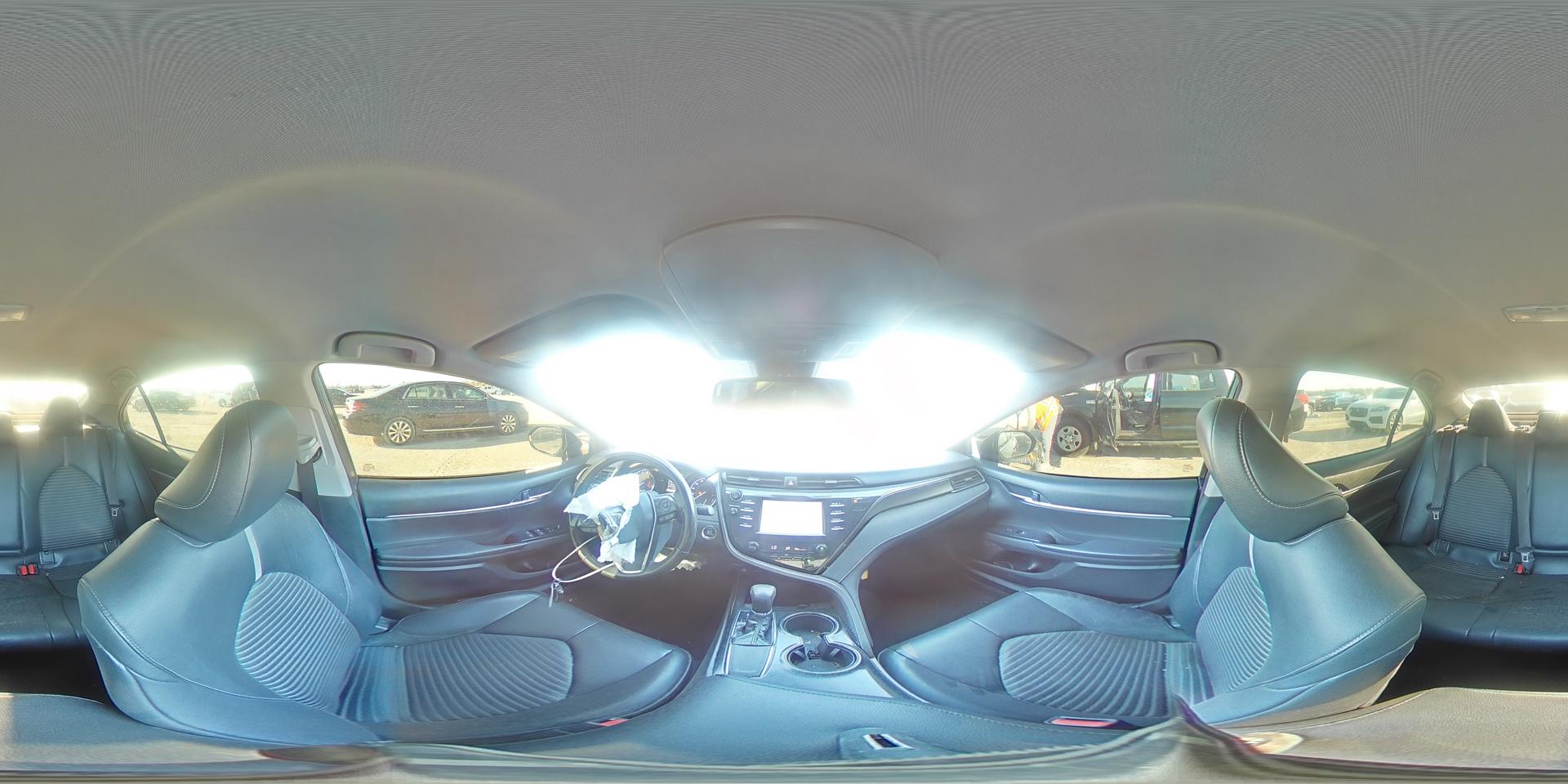 2019 TOYOTA CAMRY