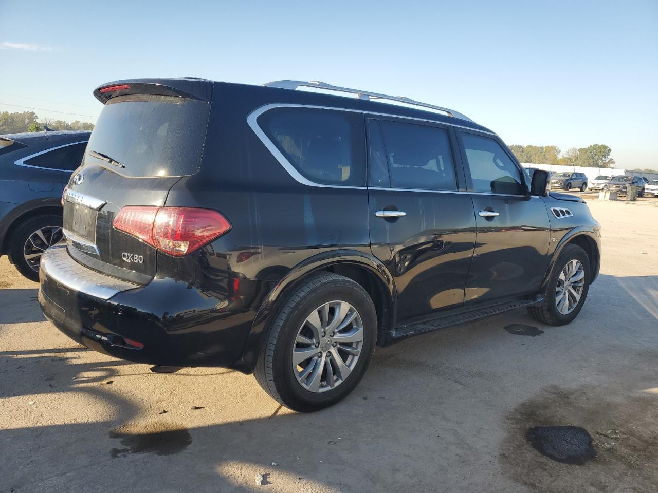 2016 INFINITI QX80