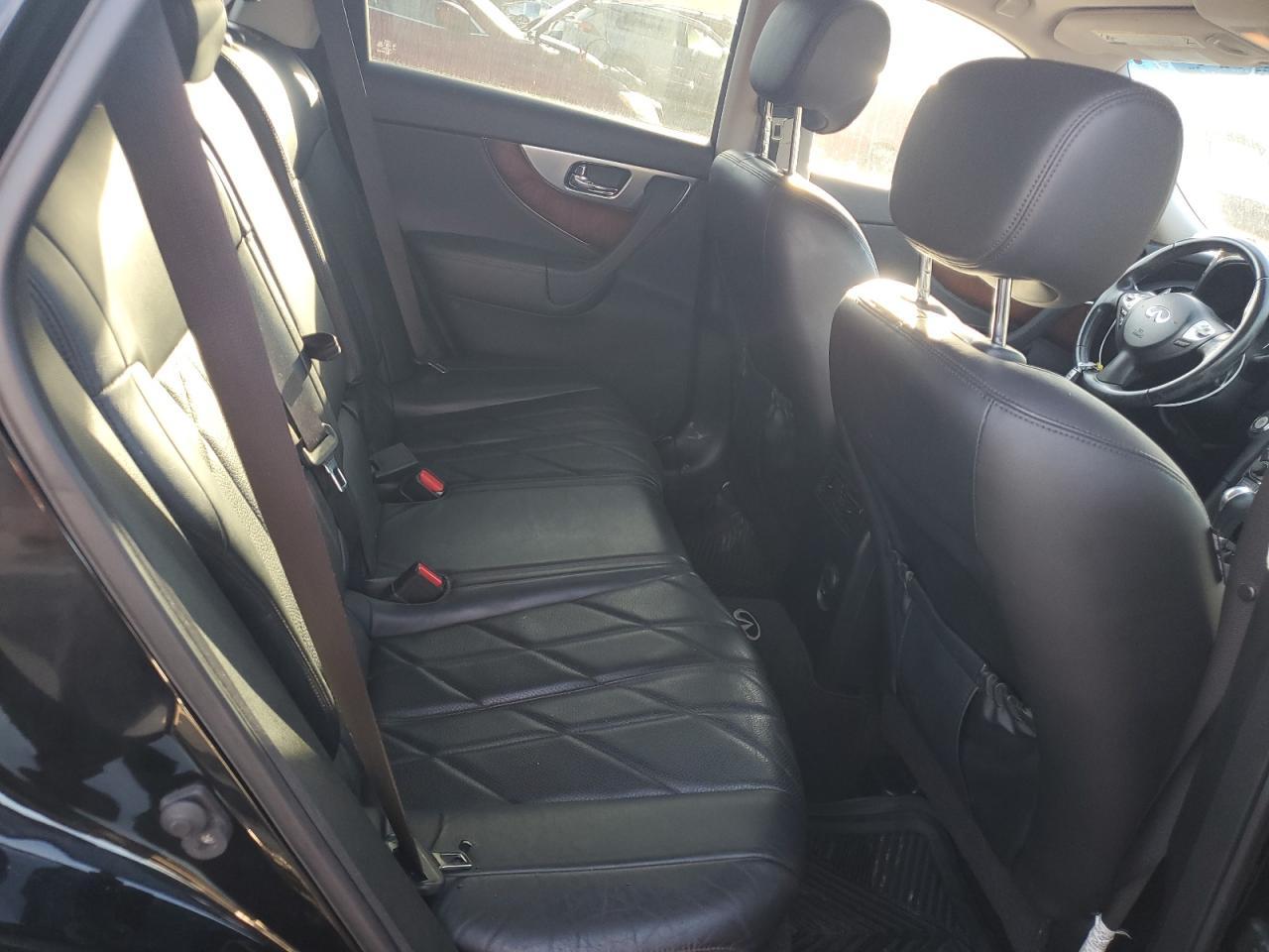 2009 INFINITI FX35