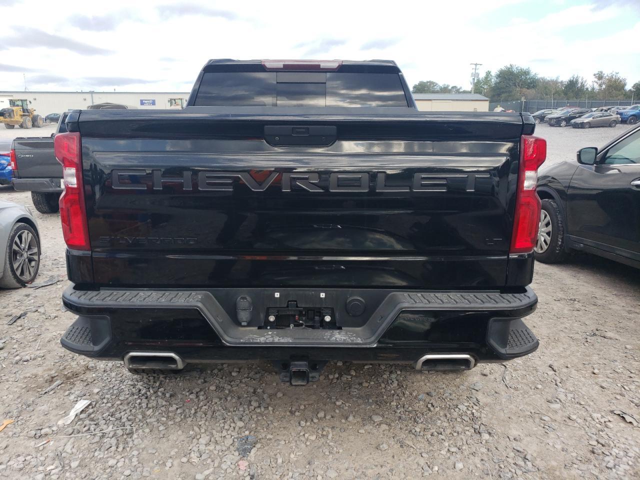 2021 CHEVROLET Silverado