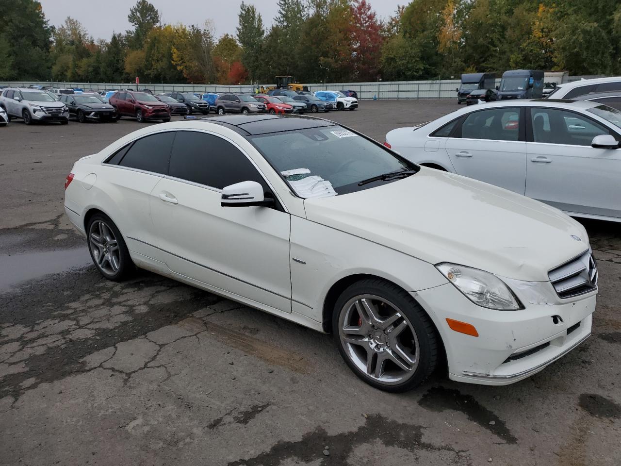 2012 MERCEDES-BENZ E-Class