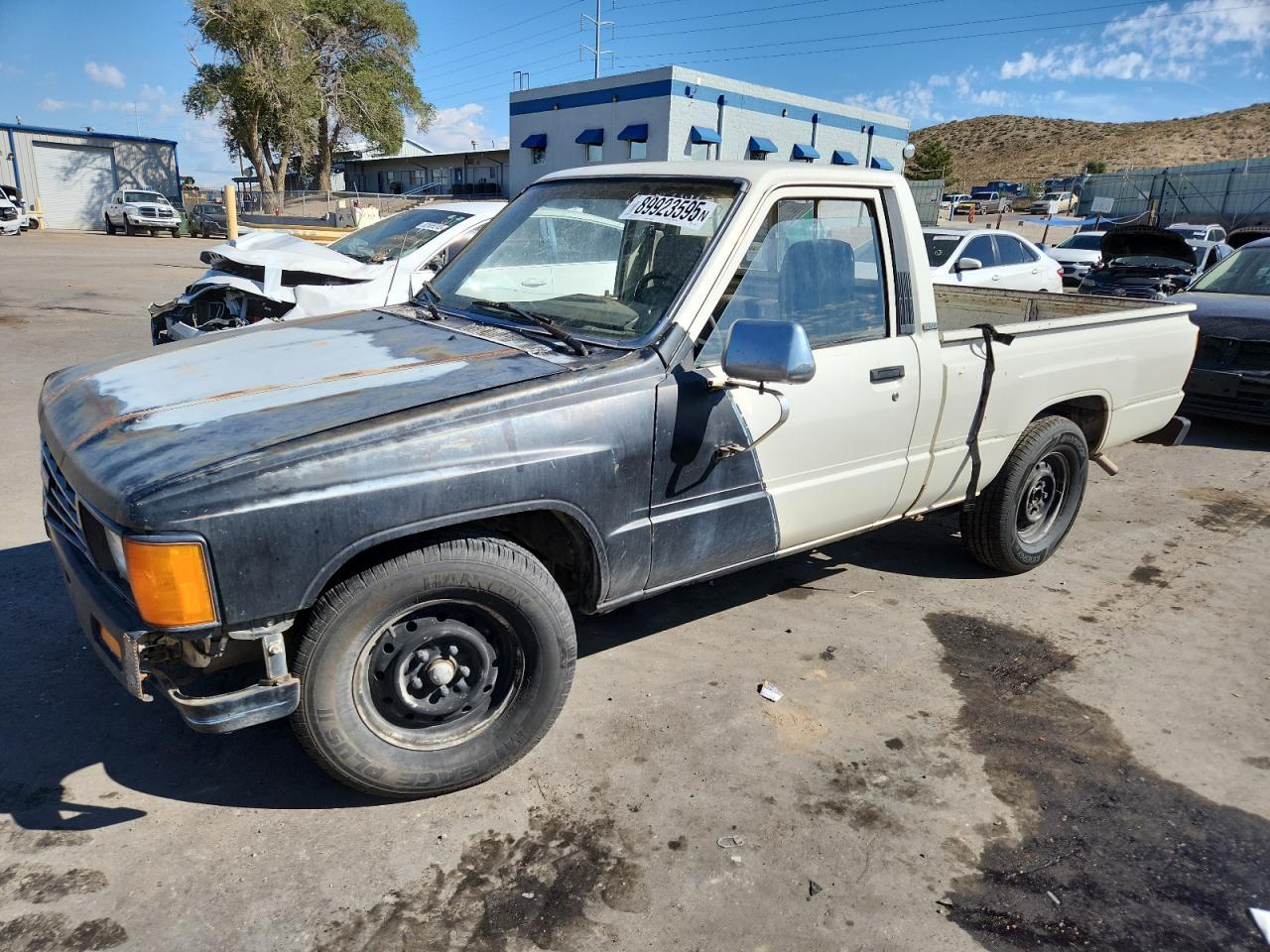 1986 TOYOTA Pickup