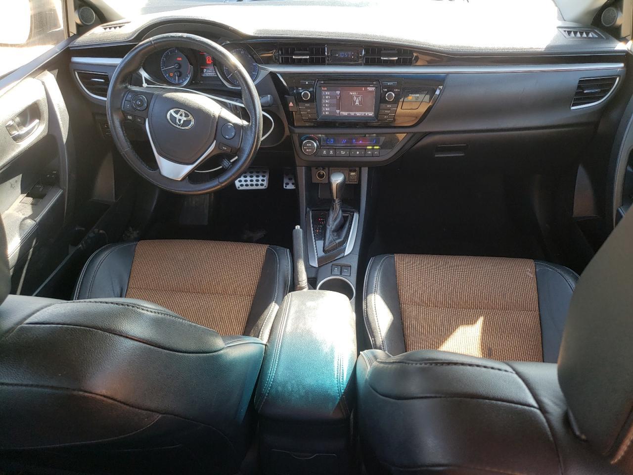 2016 TOYOTA COROLLA