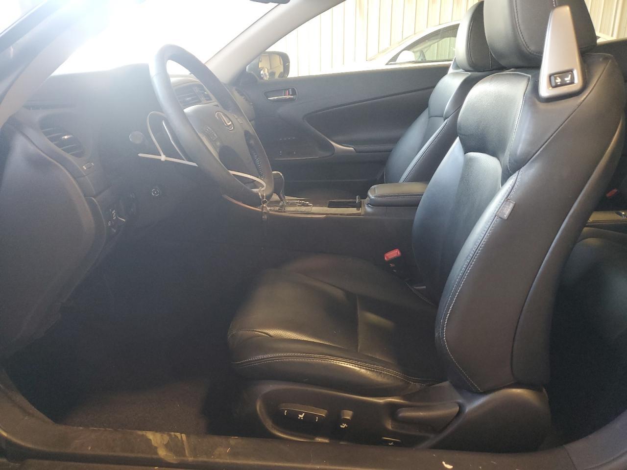 2010 LEXUS Is