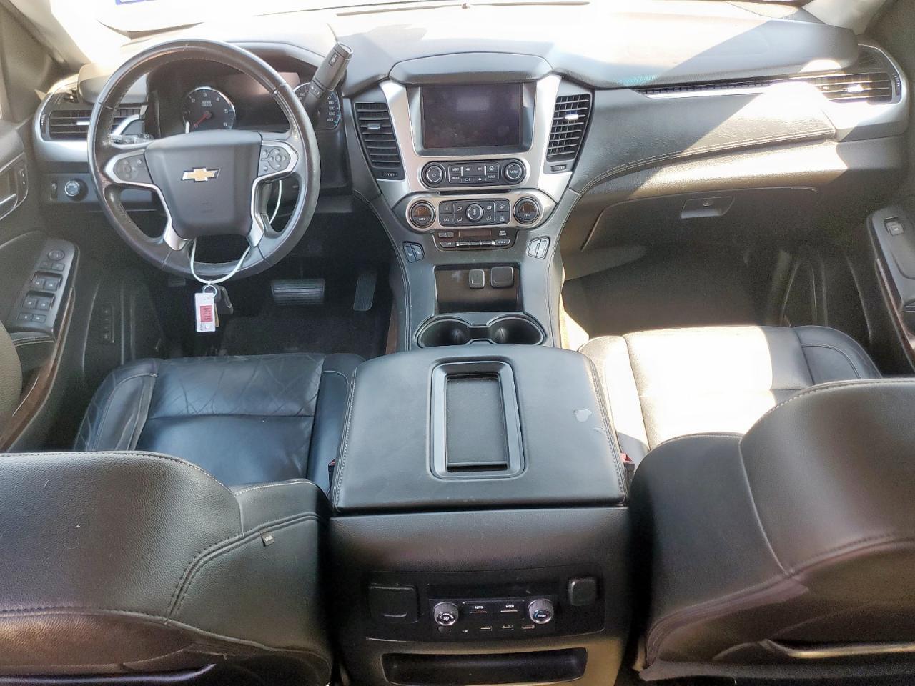 2017 CHEVROLET Suburban