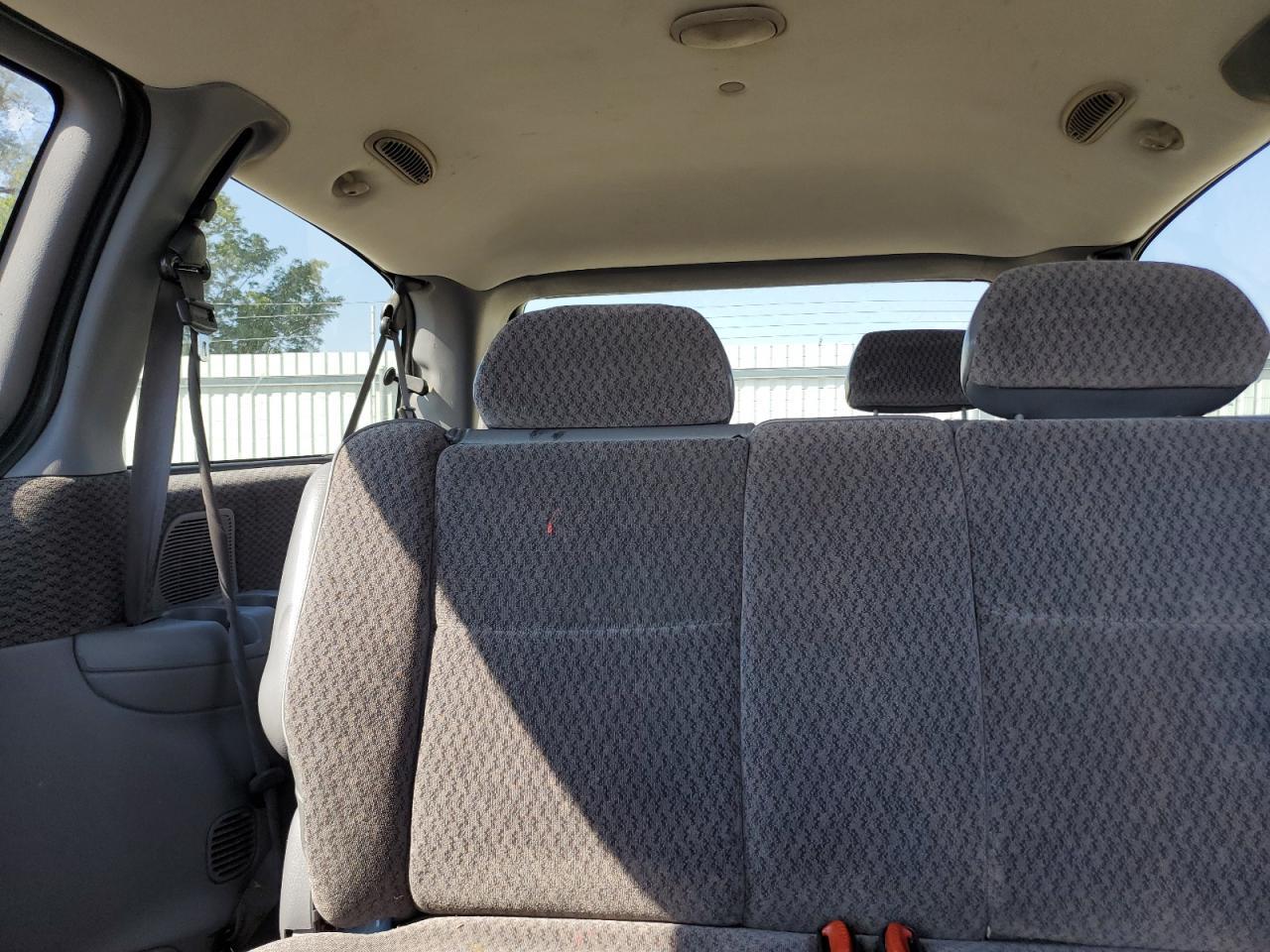 2000 DODGE GRAND CARAVAN