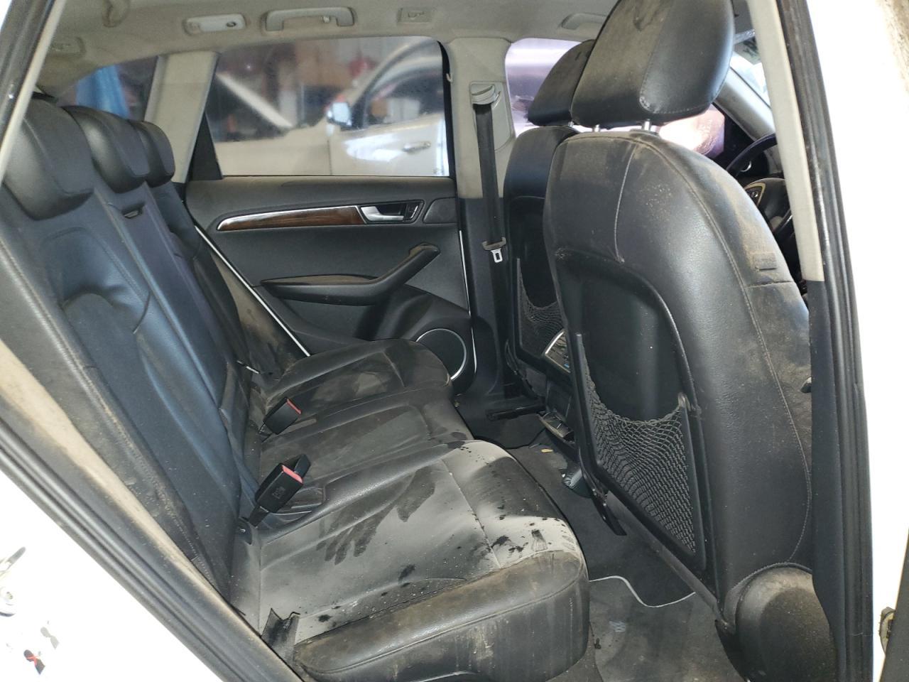 2009 AUDI Q5