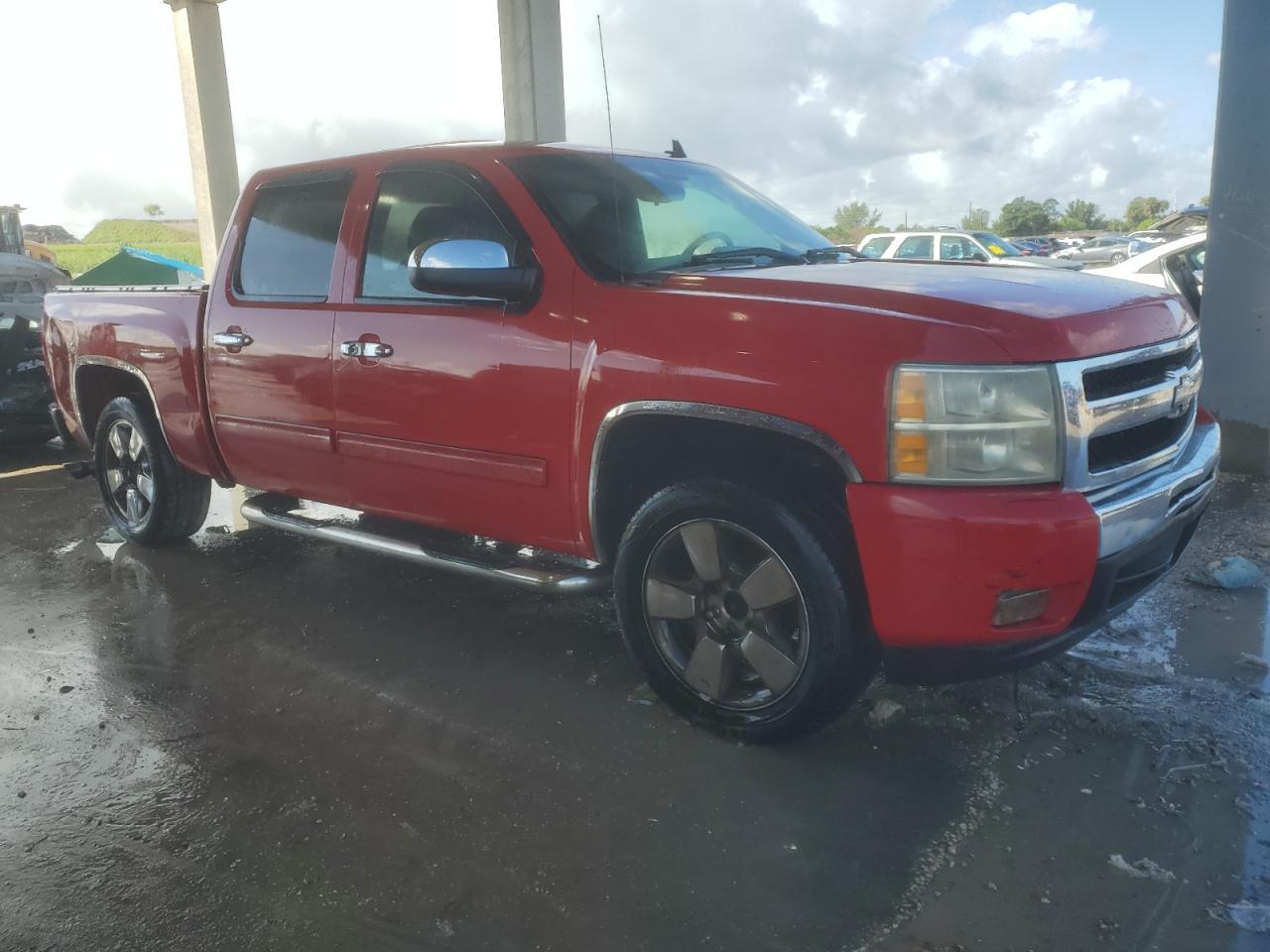 2011 CHEVROLET Silverado