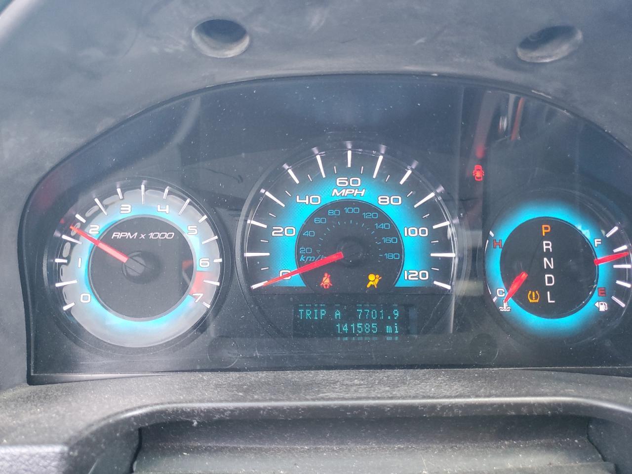 2010 FORD FUSION
