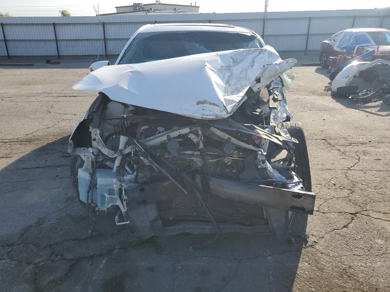 2014 TOYOTA Avalon