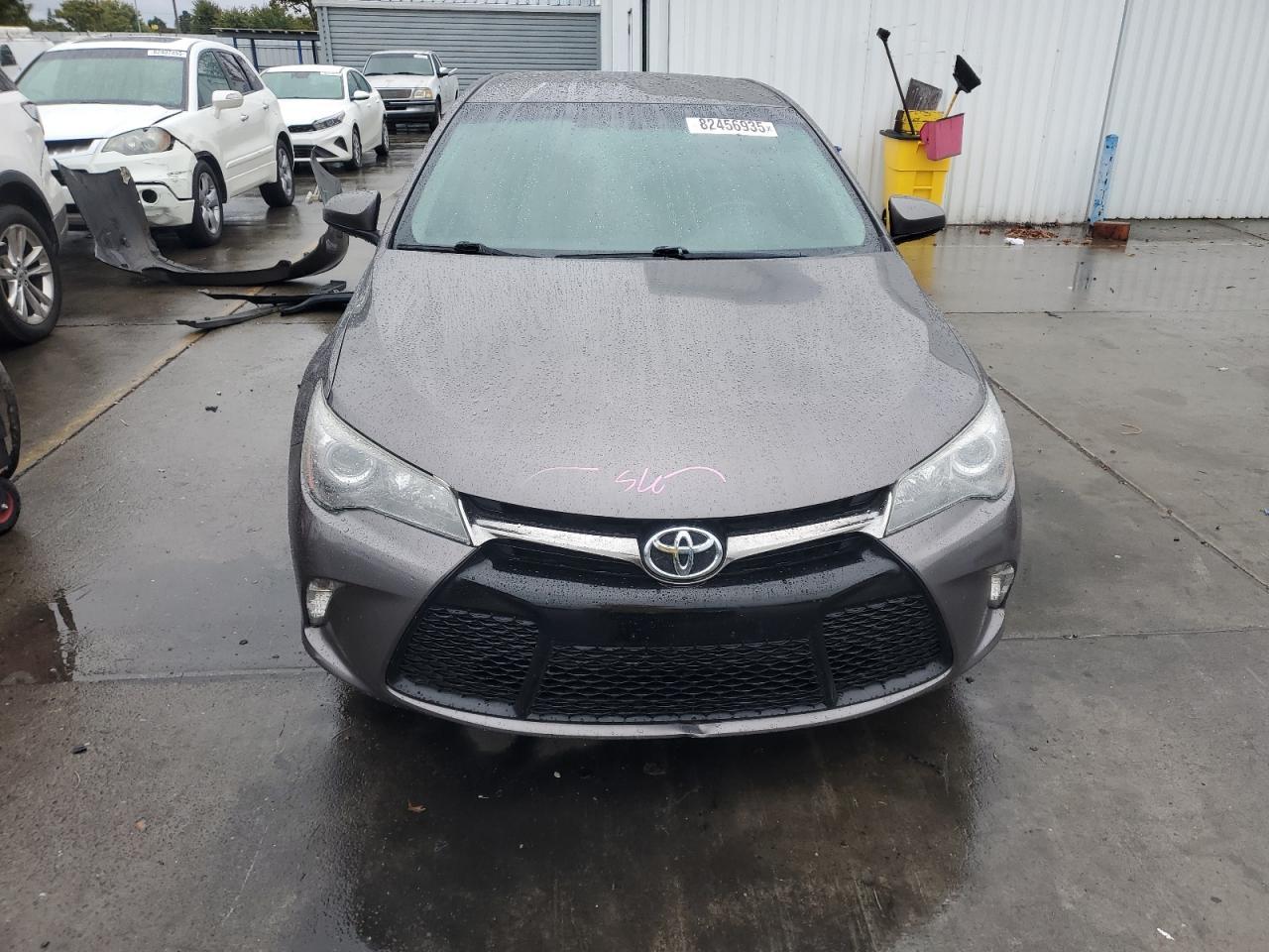 2017 TOYOTA CAMRY