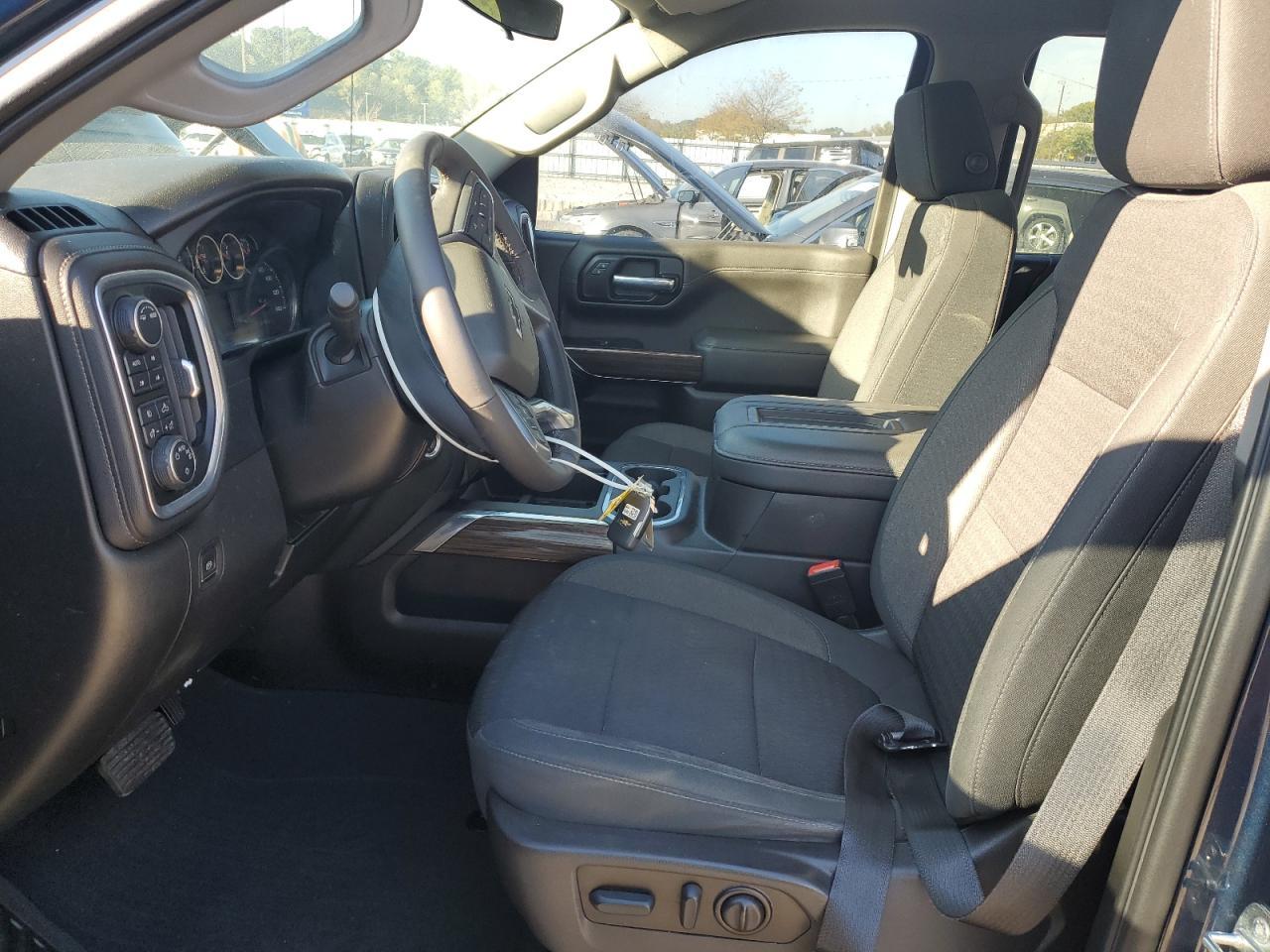 2022 CHEVROLET Silverado
