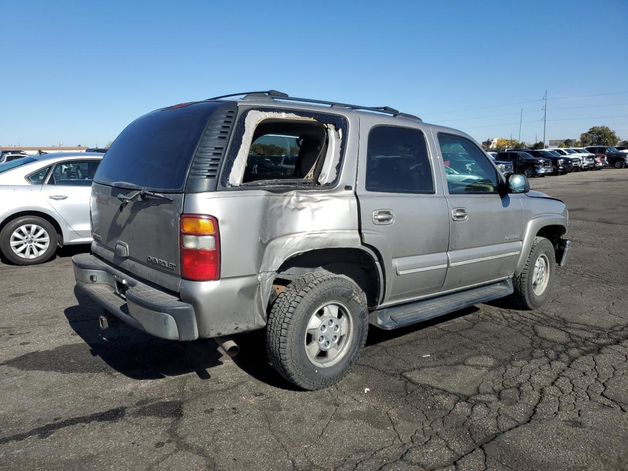 2002 CHEVROLET Tahoe