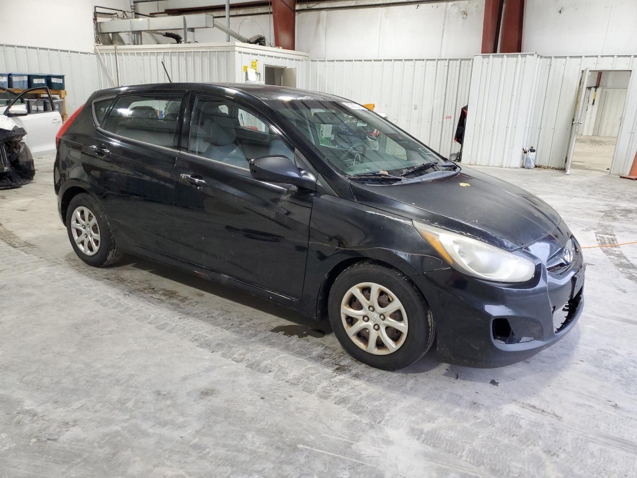 2013 HYUNDAI ACCENT