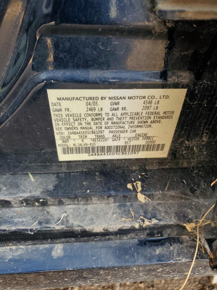 2005 NISSAN Maxima