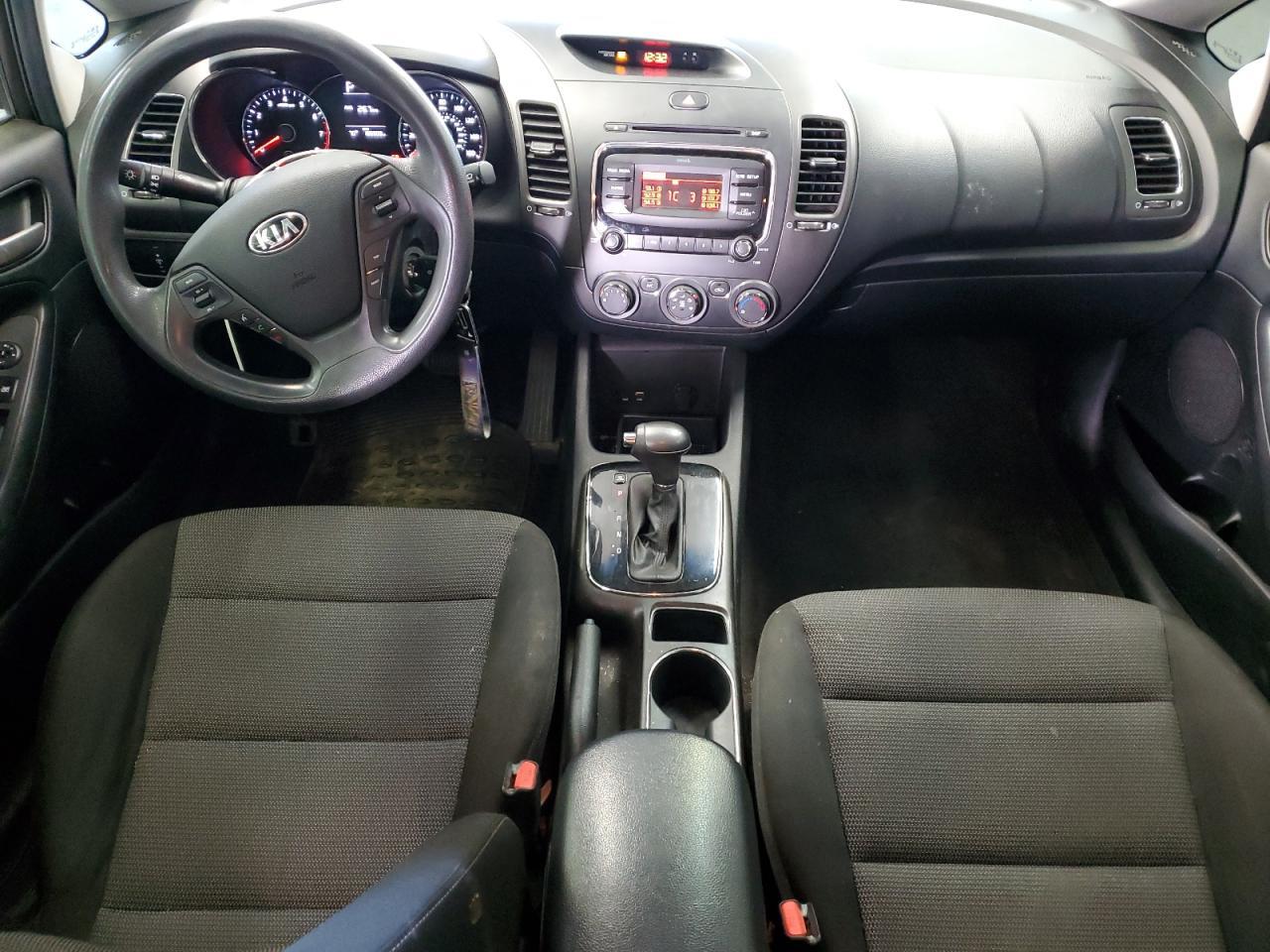 2017 KIA FORTE