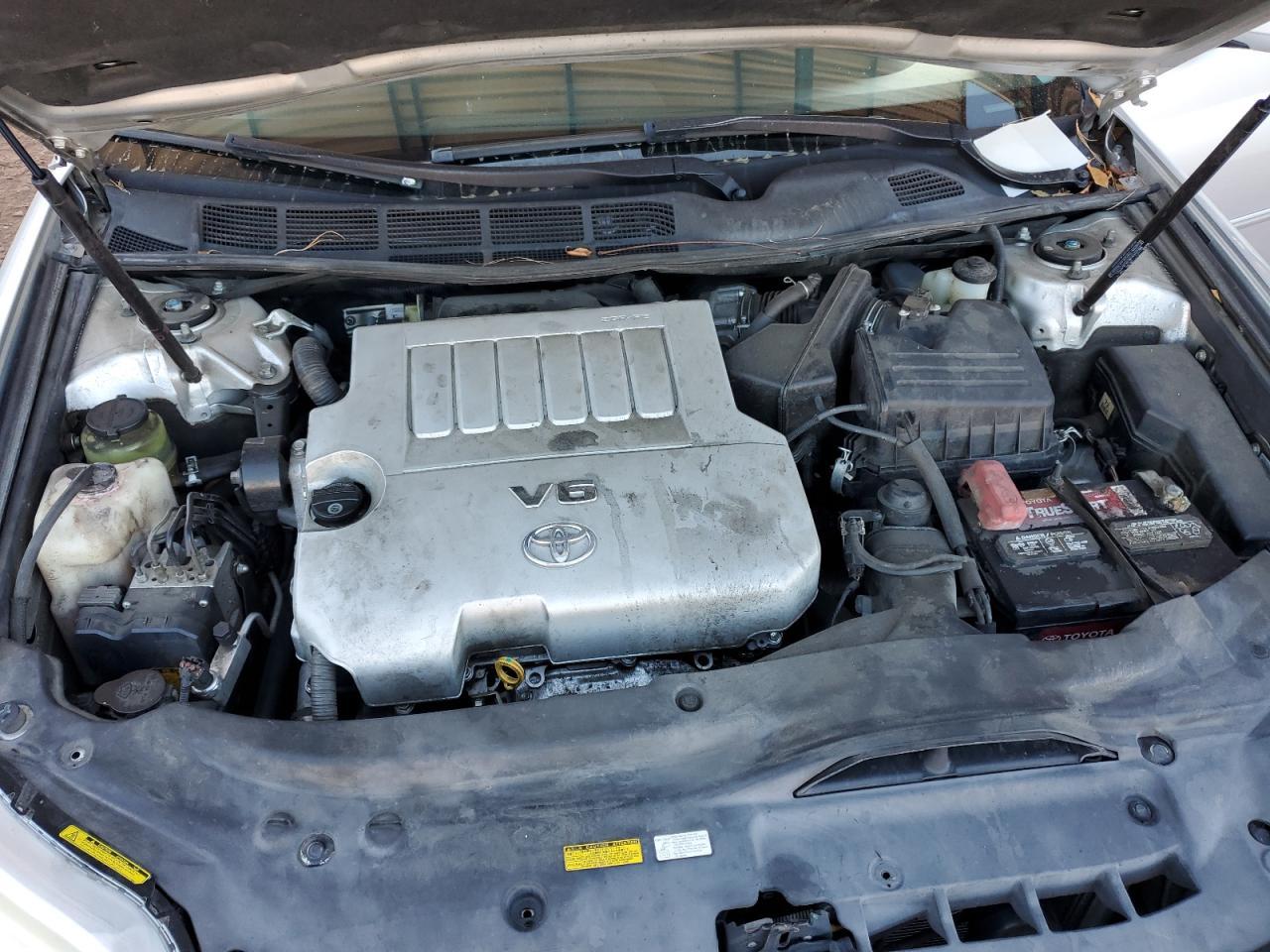 2011 TOYOTA Avalon