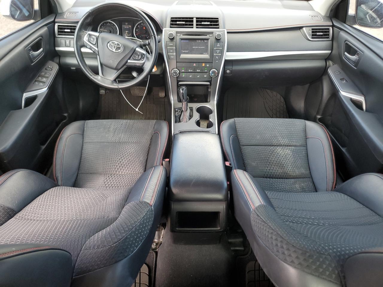 2015 TOYOTA CAMRY