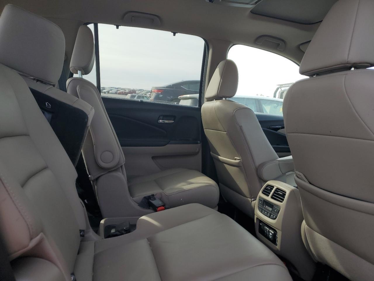 2019 HONDA PILOT
