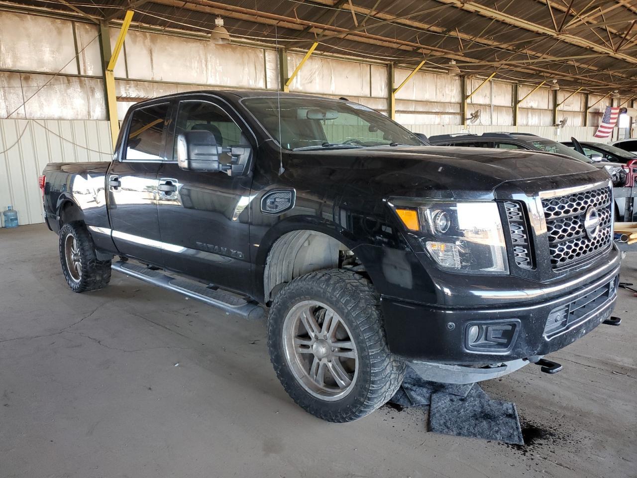 2018 NISSAN Titan